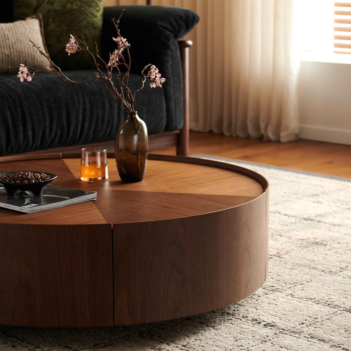Circular Walnut Design Coffee Tables, Suitable For Bedrooms, Living Rooms, And Offices 39.3-inch